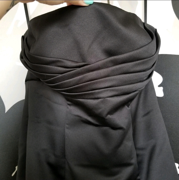 Madison Collection Special Occasion Dress Size 10-12 (20 in dress size) - Picture 2 of 8